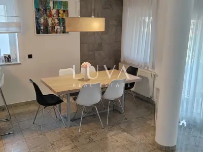 Villa 300 m², Josipovac - ruhige Sackgasse - 8