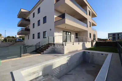 Wohnung zum Kauf in Banjole, 110 m²