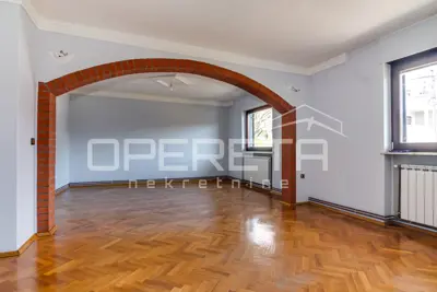 House for sale in Gajnice, 348 m² - 18