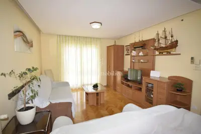 House 280 m², Murter - 4 apartments and garden - 3