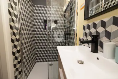 Studio apartment 28 m², Rovinj center, sea view - 6