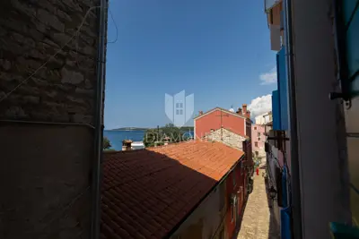 Studio apartment 28 m², Rovinj center, sea view - 18