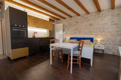 Studio apartment 28 m², Rovinj center, sea view - 2
