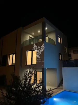 Dvojna kuća, Vodice, pogled na more i bazen - 8