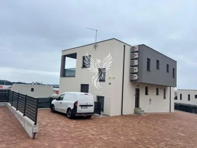 Dvojna kuća, Vodice, pogled na more i bazen - 5