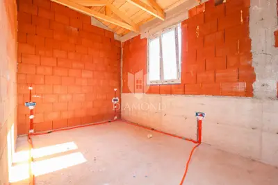 Kuća 150 m², Bale - privatni bazen i okućnica - 11