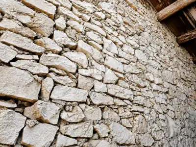 Stone house 80 m², Ušići Dvori - for complete renovation - 2