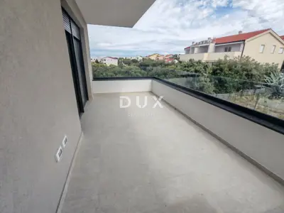 Apartment 73.6 m², Mandre - 2 bedrooms, terrace with sea view - 11