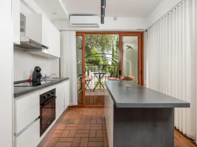 Kuća 250 m², Krk - bazen i pogled na more - 9