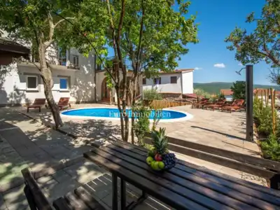 Kuća 250 m², Krk - bazen i pogled na more - 7