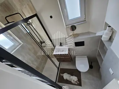 Stan 100 m², Ravnice - renoviran i svijetao - 13