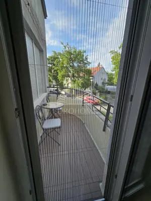Stan 100 m², Ravnice - renoviran i svijetao - 14