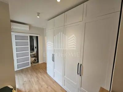 Stan 100 m², Ravnice - renoviran i svijetao - 20