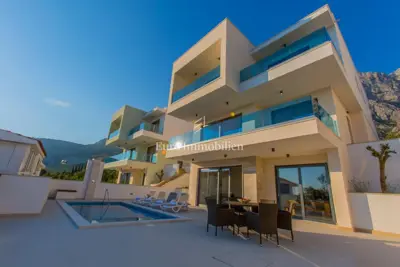 Luxury modern villa with sea view - 2