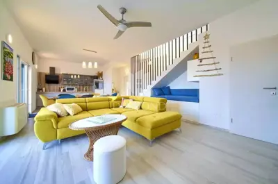 Villa 127 m², Vrbnik auf der Insel Krk, Meerblick - 3