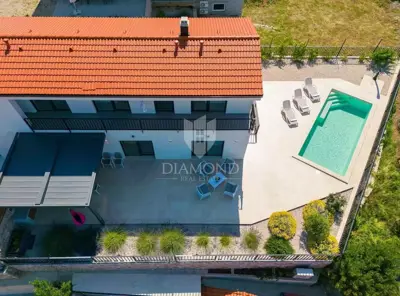 Villa 127 m², Vrbnik auf der Insel Krk, Meerblick - 17