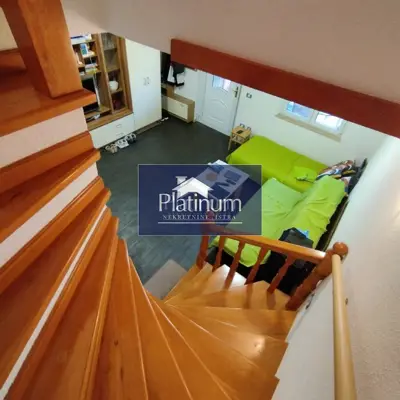 Apartment 50 m², Marčana - Terrasse und Parkplatz - 8