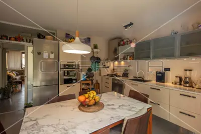 Haus 201 m², Medveščak - neu adaptiert und auf drei Etagen verteilt - 3