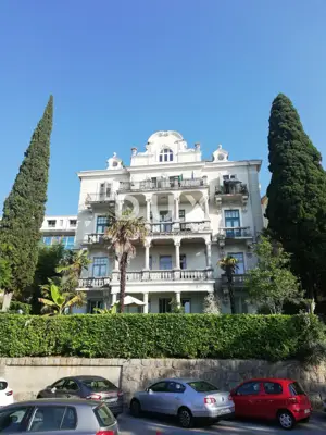 Stan 100 m², Opatija - Centar, pogled na more i balkon - 18