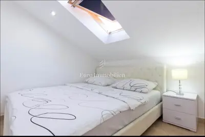 Penthouse s pogledom na more i vrtom, 300 m od mora, Njivice, otok Krk - 9
