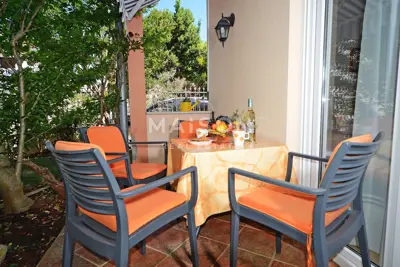Kuća s 6 apartmana, Medulin - uhodan turistički najam - 9