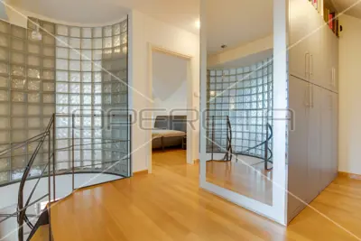 Wohnung 189 m², Maksimir - in der Nähe des Maksimir-Waldes, Garage - 17