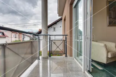 Wohnung 189 m², Maksimir - in der Nähe des Maksimir-Waldes, Garage - 7