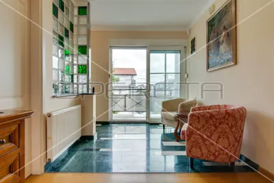 Wohnung 189 m², Maksimir - in der Nähe des Maksimir-Waldes, Garage - 8