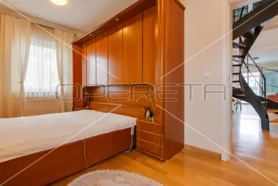 Wohnung 189 m², Maksimir - in der Nähe des Maksimir-Waldes, Garage - 9
