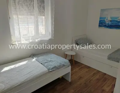 Apartment 55 m², Šibenik - Meerblick und Strand 60 m - 8