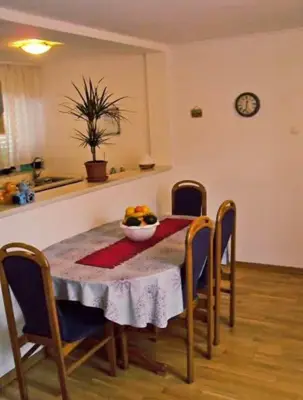 Apartment 75 m², Brtonigla, two floors and an additional room - 2