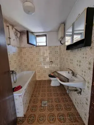 Kuća 180 m², Poreč - pogled na more i 4 sobe - 11