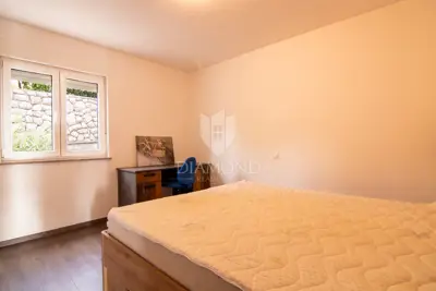 Apartment 132 m², Srdoči, Rijeka - yard and 4 parking spaces - 12