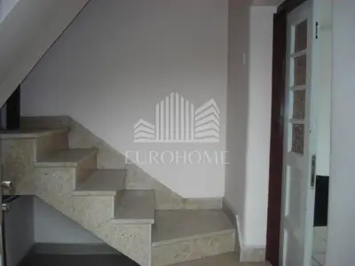 Stambeno-poslovni objekt 300 m², Sesvete - frekventna lokacija - 2