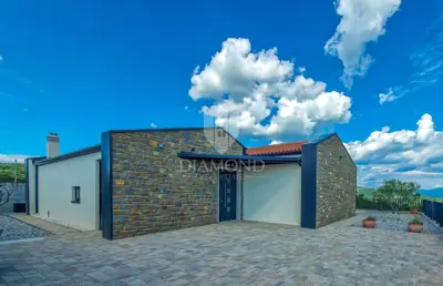 Haus 145 m², Grožnjan - Pool und atemberaubender Panoramablick - 7