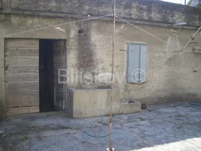 House 850 m², Kaštel Sućurac, 120 m from the sea - 3
