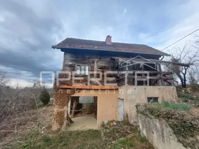 Land 827 m², Donja Lomnica - building plot and house on the parcel - 3