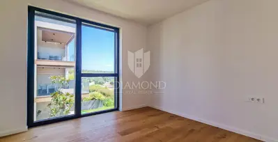 Apartment 95 m², Novigrad - covered terrace and summer kitchen - 5
