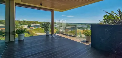 Apartment 95 m², Novigrad - covered terrace and summer kitchen - 2