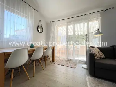 Apartment, Šolta, 90 m², 3-room, 195 000 € - 5