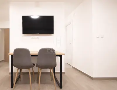 Commercial space 32 m², Trešnjevka - renovated and multifunctional - 2