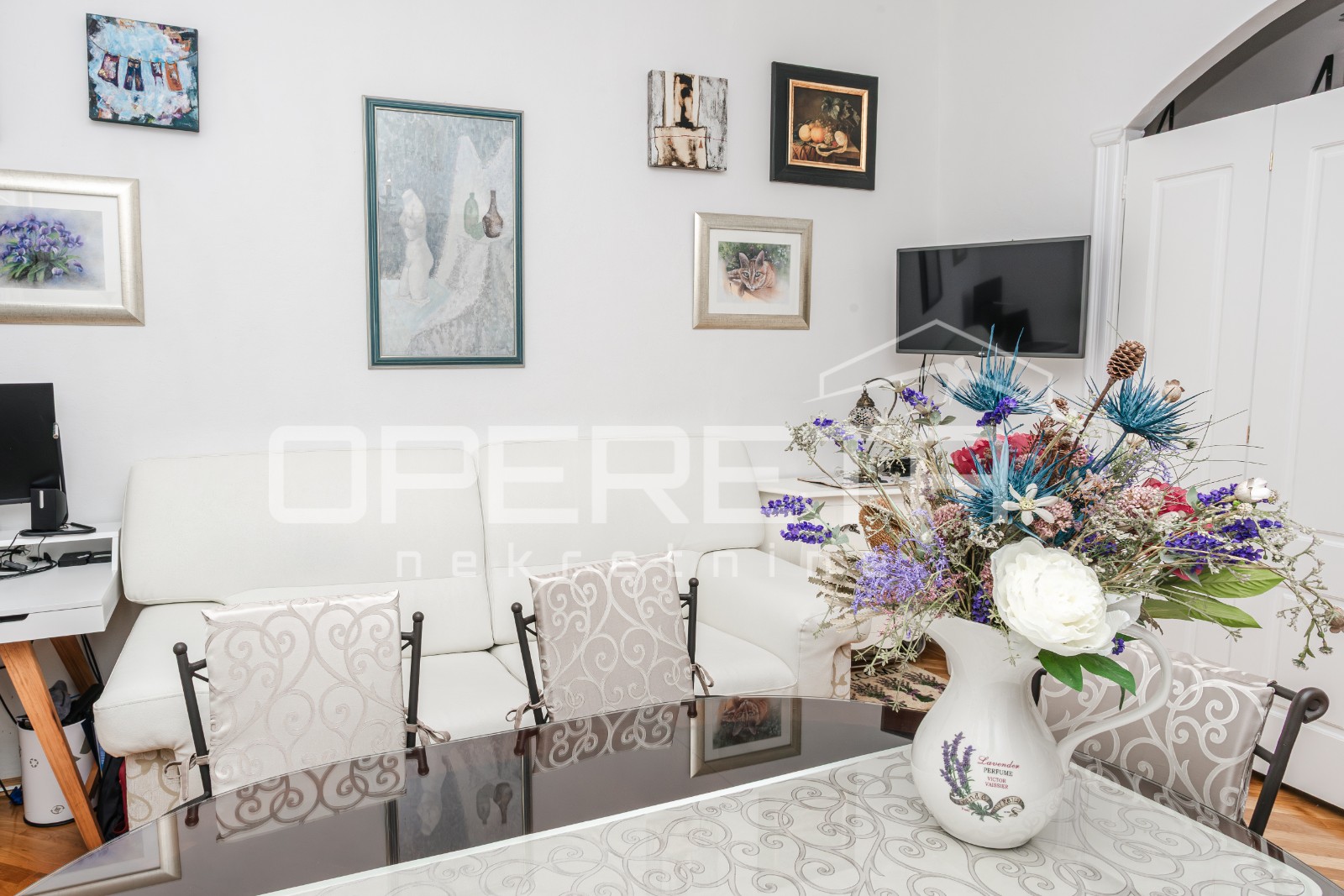 Stan 106 m², Split - građanski stan u srcu grada
