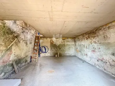 Kuća 35 m², Buje okolica - panoramski pogled na more - 9