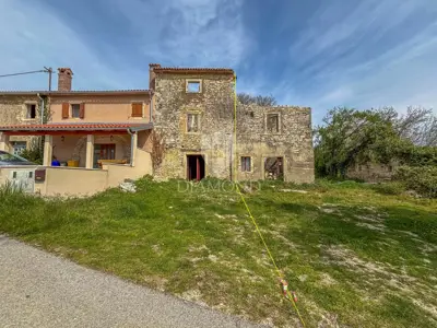 Kuća 35 m², Buje okolica - panoramski pogled na more - 16