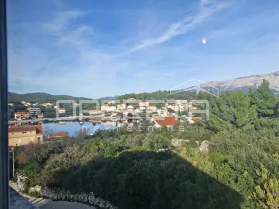 Stan 127 m², Lumbarda, pogled na uvalu i more - 16