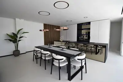 Vila 430 m², Vodice - bazen i pogled na more - 7