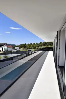 Vila 430 m², Vodice - bazen i pogled na more - 4