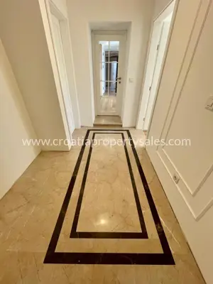 Apartment 133 m², Šibenik - first row to the sea on the waterfront - 16