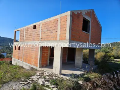 Kuća 199 m², Vinišće kraj Trogira, pogled na more i bazen - 2