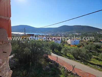 Kuća 199 m², Vinišće kraj Trogira, pogled na more i bazen - 8